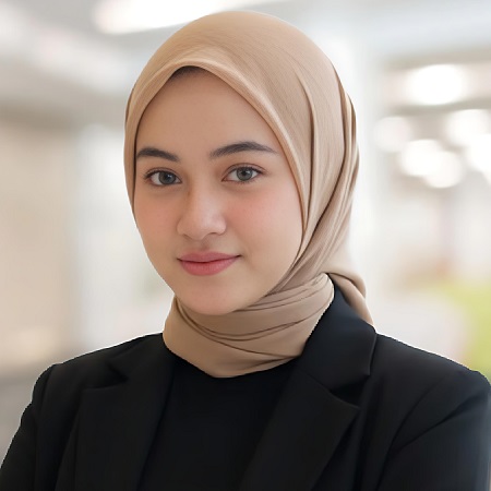 Yasmine Mumtaazah